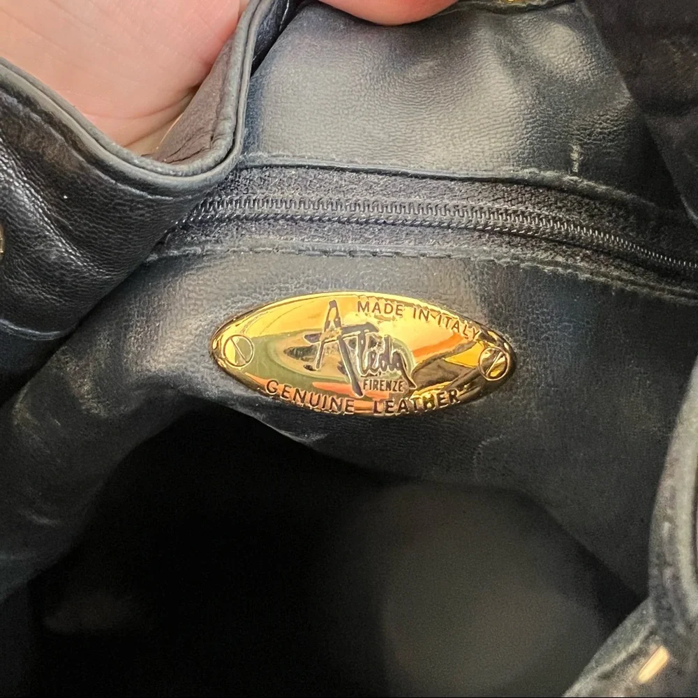 Aleda Firenze Drawstring Bucket Bag - Picture 12 of 14